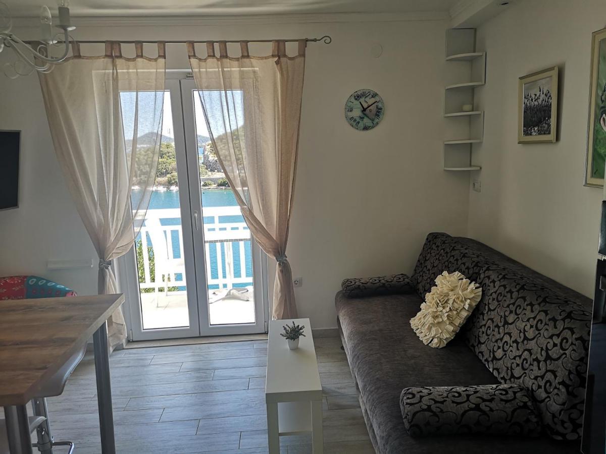 Ivanka * Zaton (Dubrovnik-Neretva)